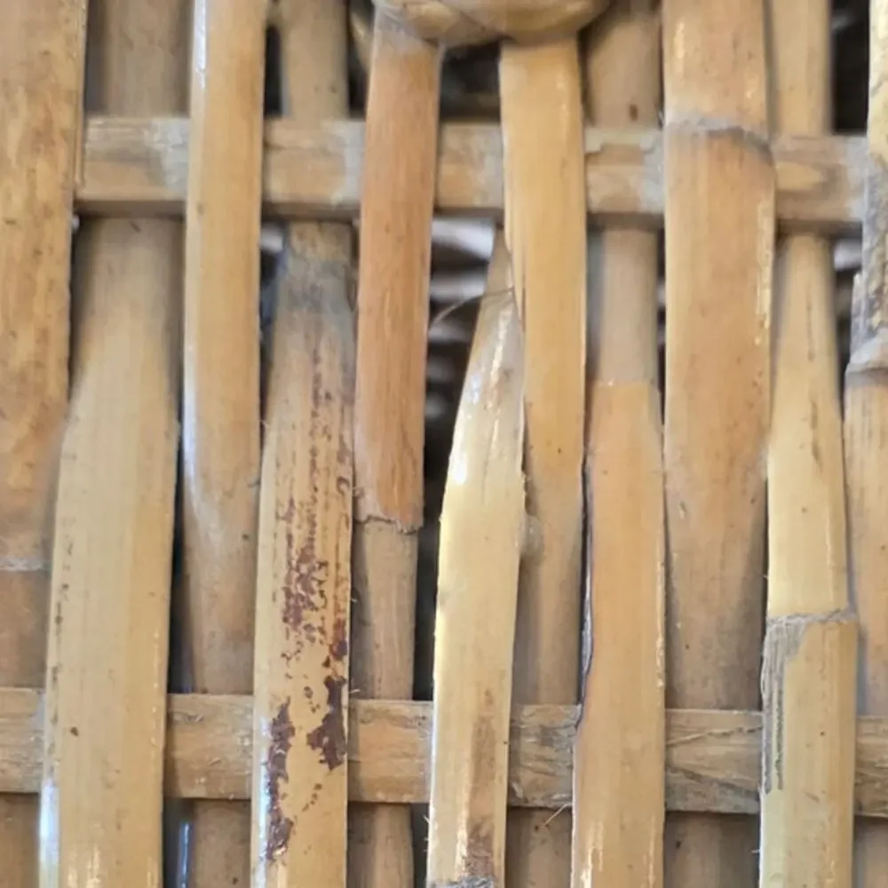 VTG Made in Philippines Heart-Shaped Hard Sided Wicker Picnic Basket Handles